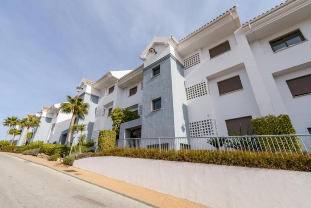 Los Cortijos - Golf & Sea - Ct 130 Málaga Exterior foto
